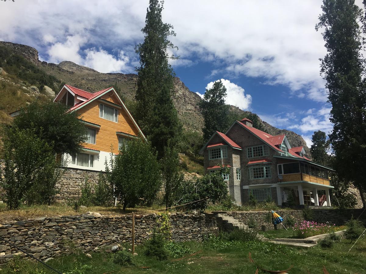 Gemoor Khar- Manor House Bed & Breakfast Jispa Bagian luar foto