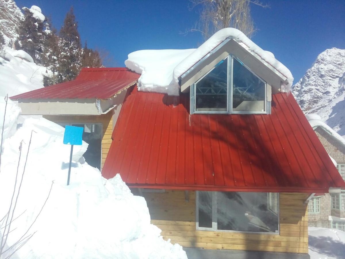 Gemoor Khar- Manor House Bed & Breakfast Jispa Bagian luar foto