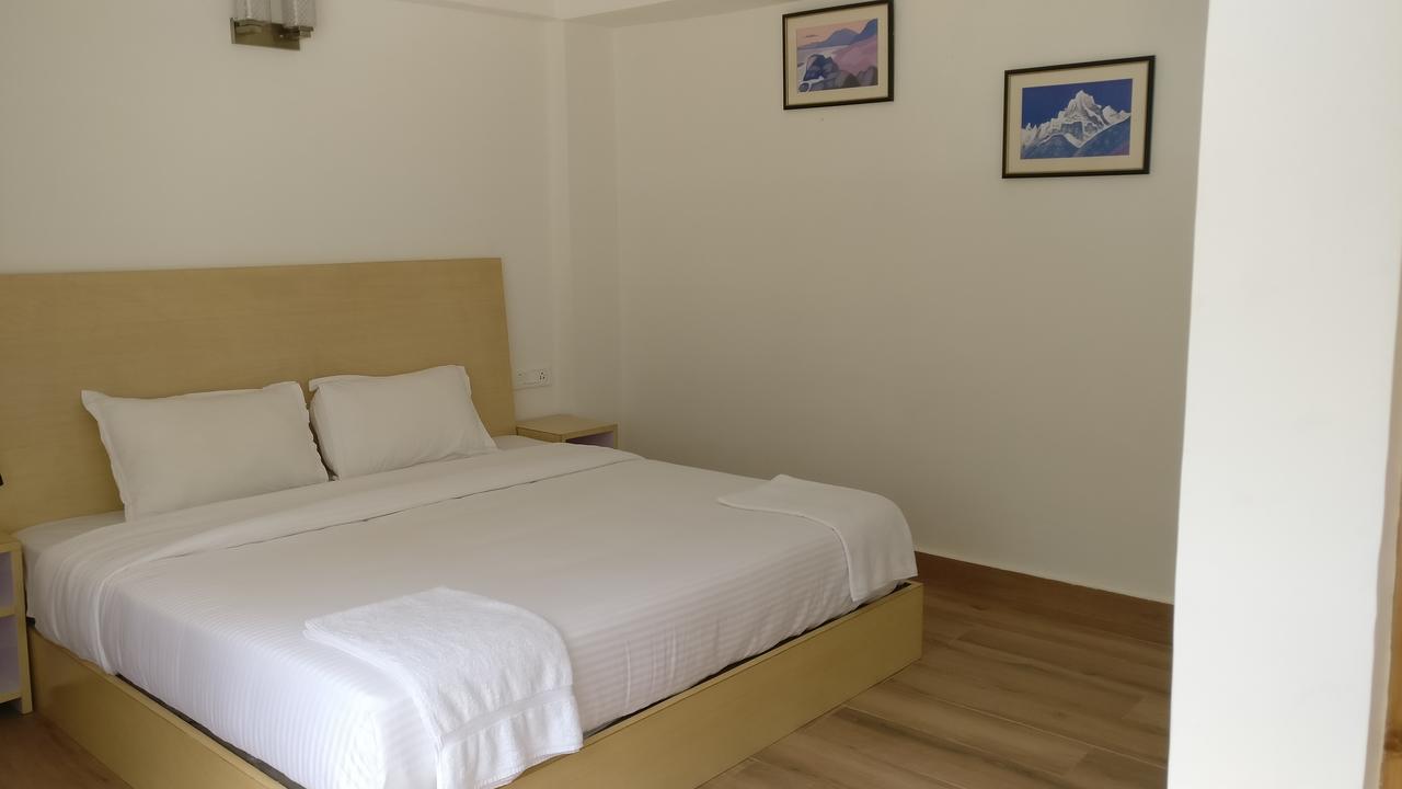 Gemoor Khar- Manor House Bed & Breakfast Jispa Bagian luar foto